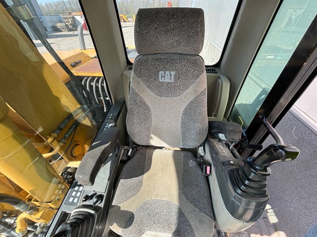 CAT M 313 C (Low verified hours)