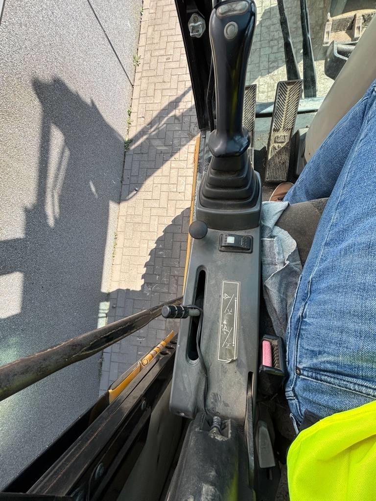 CAT M 313 C (Low verified hours)