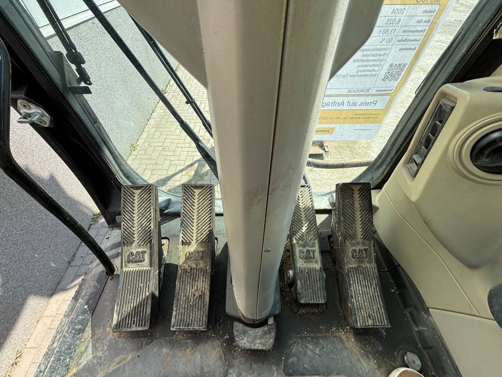 CAT M 313 C (Low verified hours)