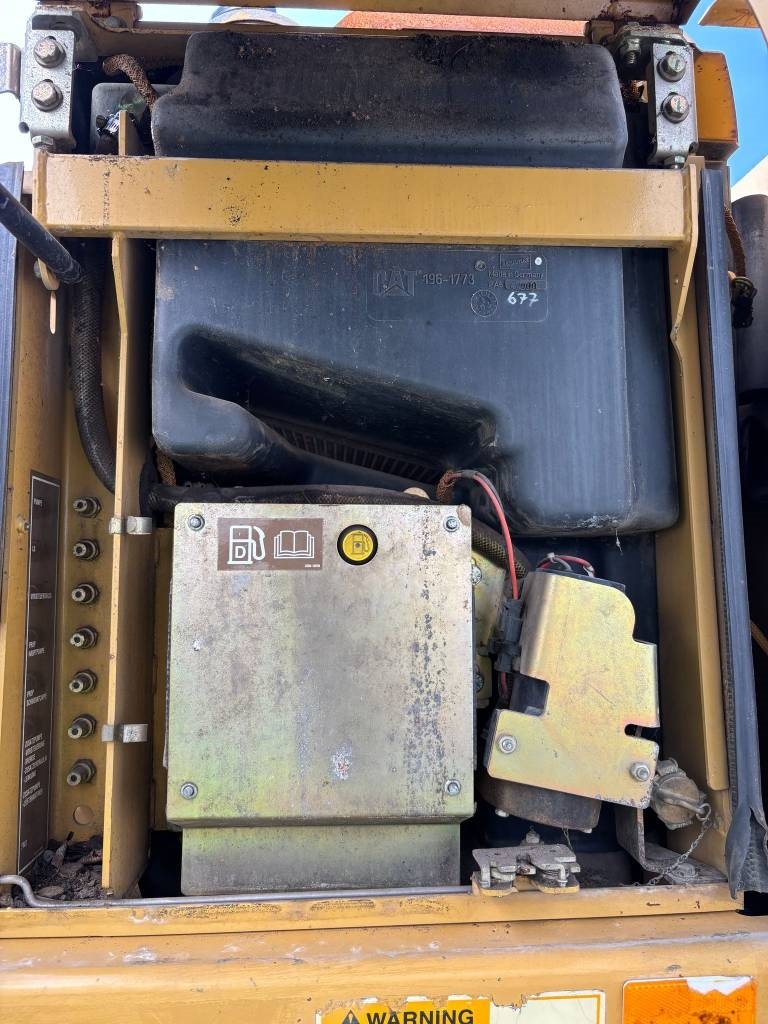 CAT M 313 C (Low verified hours)