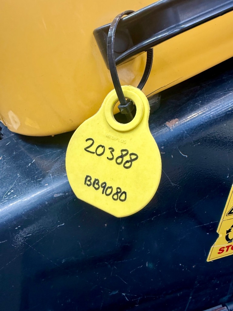 New Holland BB 9080
