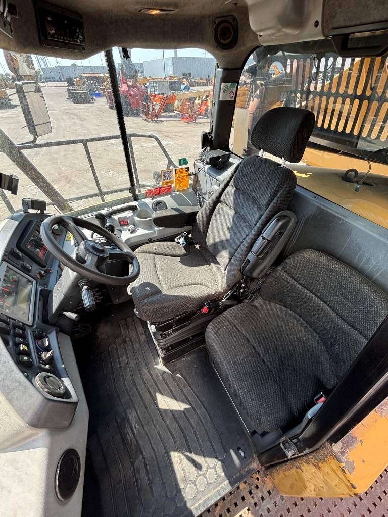 CAT 745 C