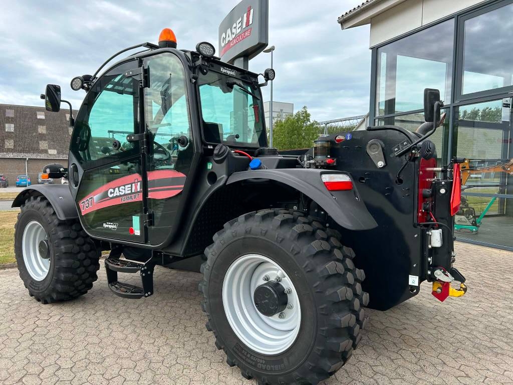 Case IH Farmlift 737