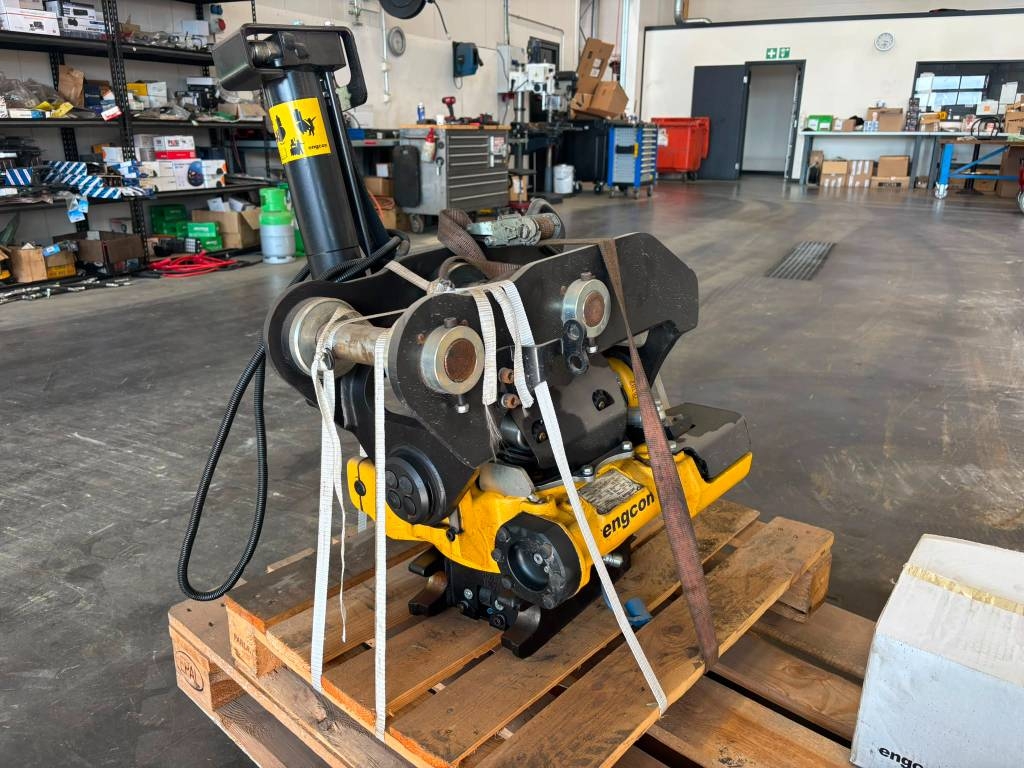 engcon-ec206-tappi-s40-uusi-ka,150bb93e