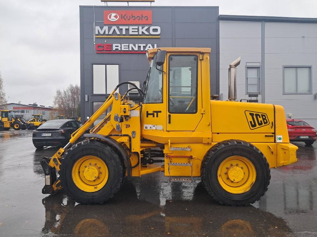 JCB 411B