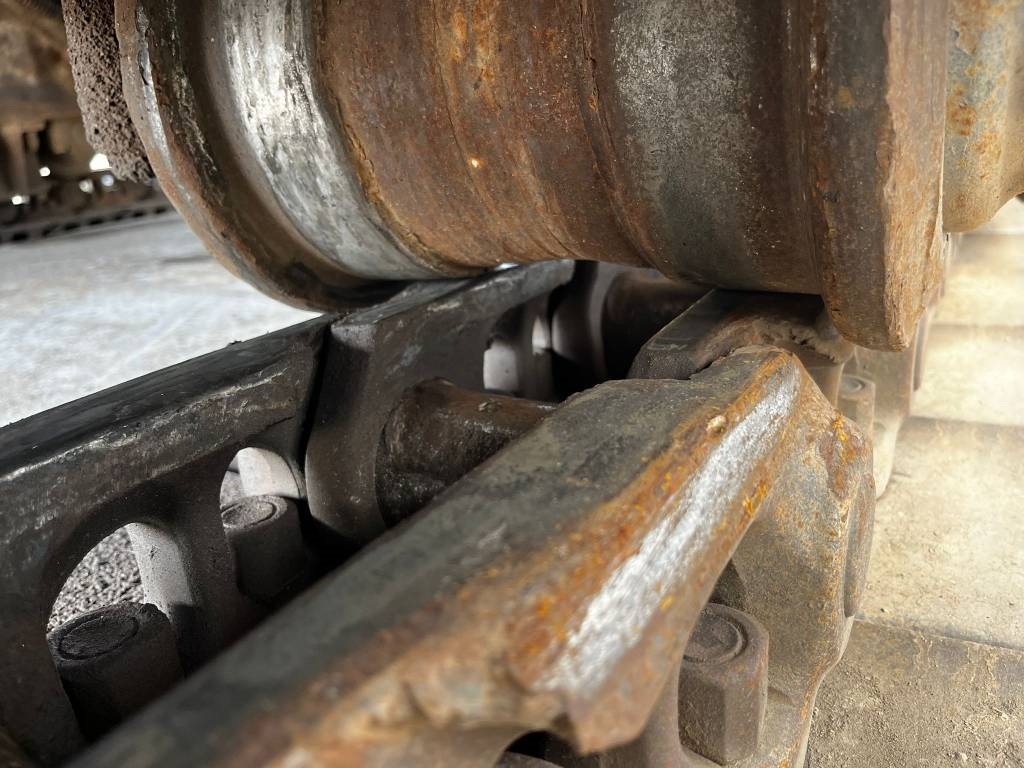 Hitachi ZX 470 LCD - 3 (25m high reach demolition)