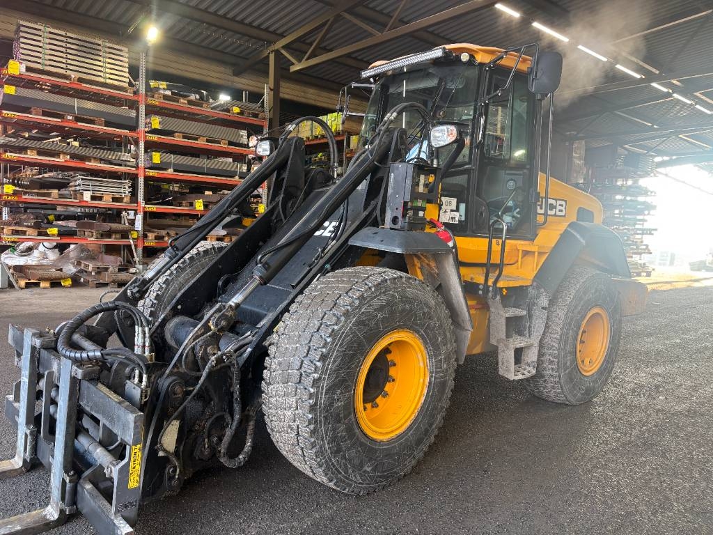 JCB 437 HT