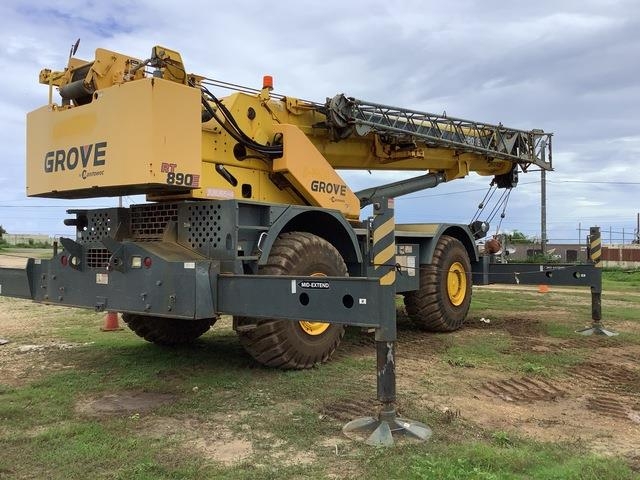 Grove RT890E
