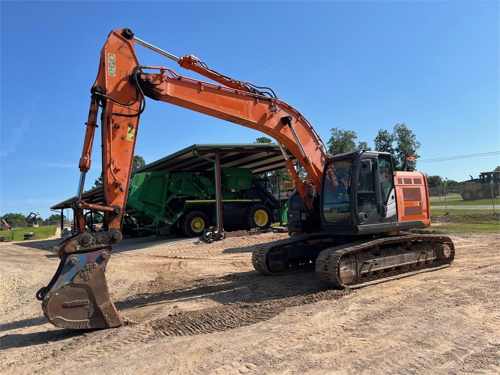 ニックネーム Hitachi ZX 135 US-6