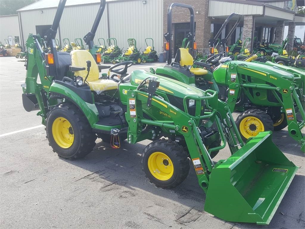 John Deere 2025R