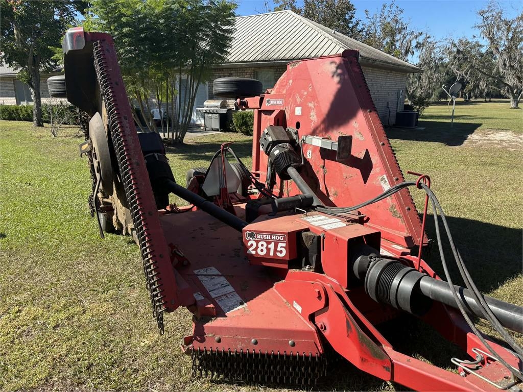 John Deere 2815