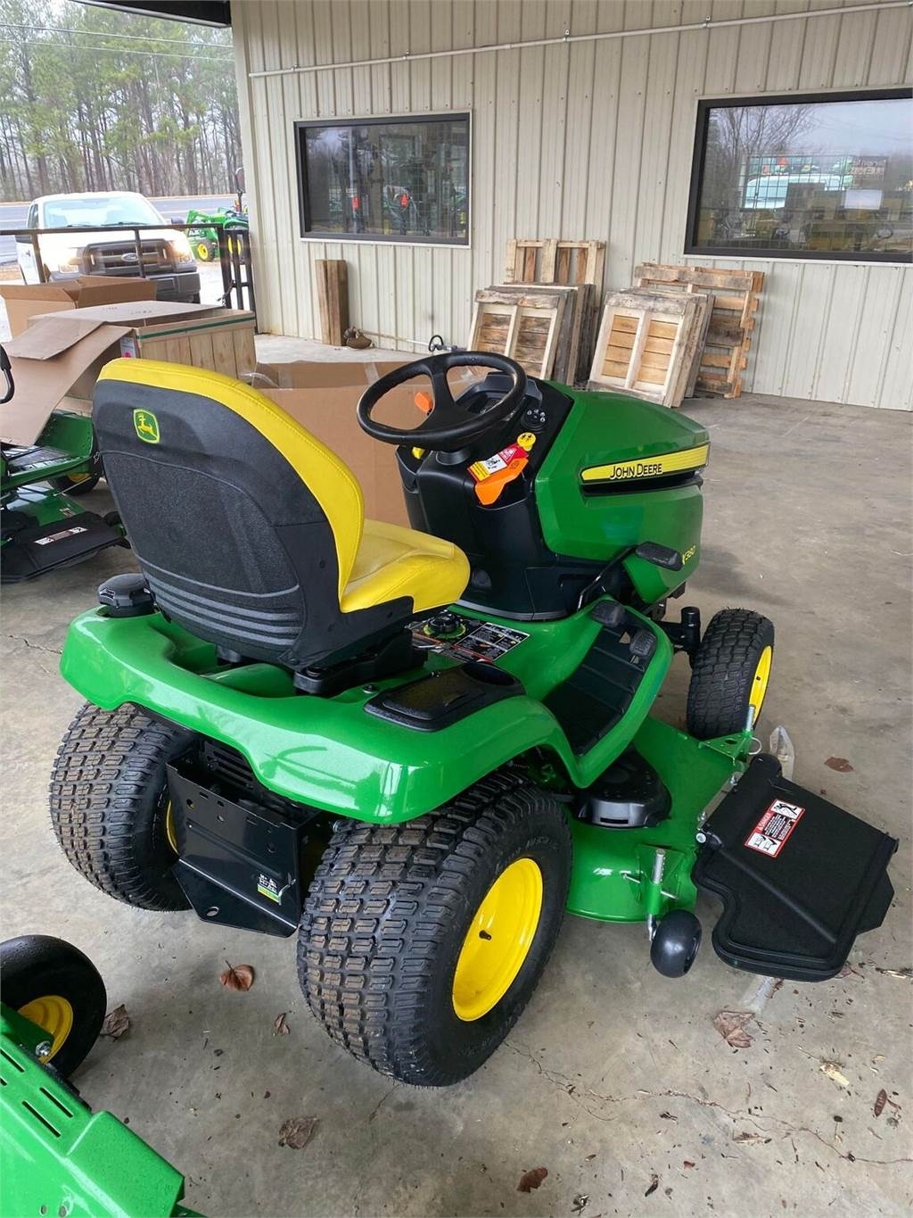 John Deere X380