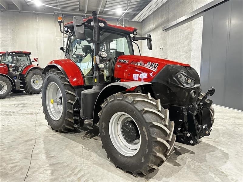 Case IH PUMA 240 CVXDRIVE