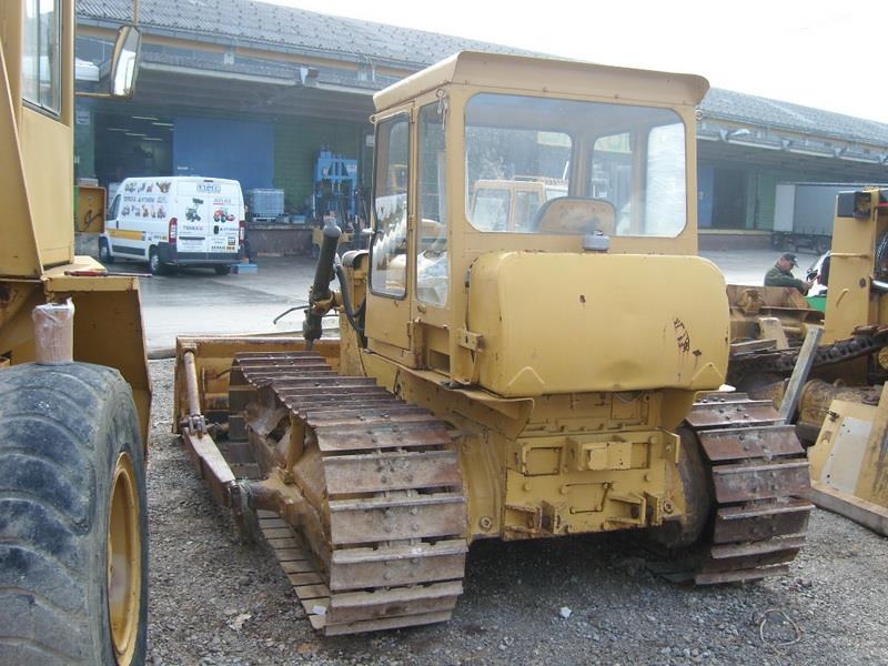 Used Caterpillar D4 dozers for sale Mascus USA
