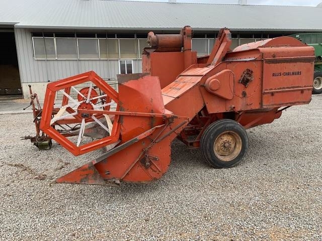 Allis Chalmers 90 Pull Type Combine, :Misc. Construction Attachment, Construction