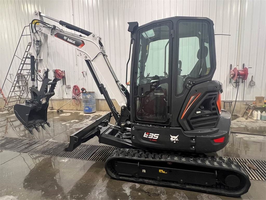 Bobcat E35 Problems: Top Issues and How to Fix Them Fast