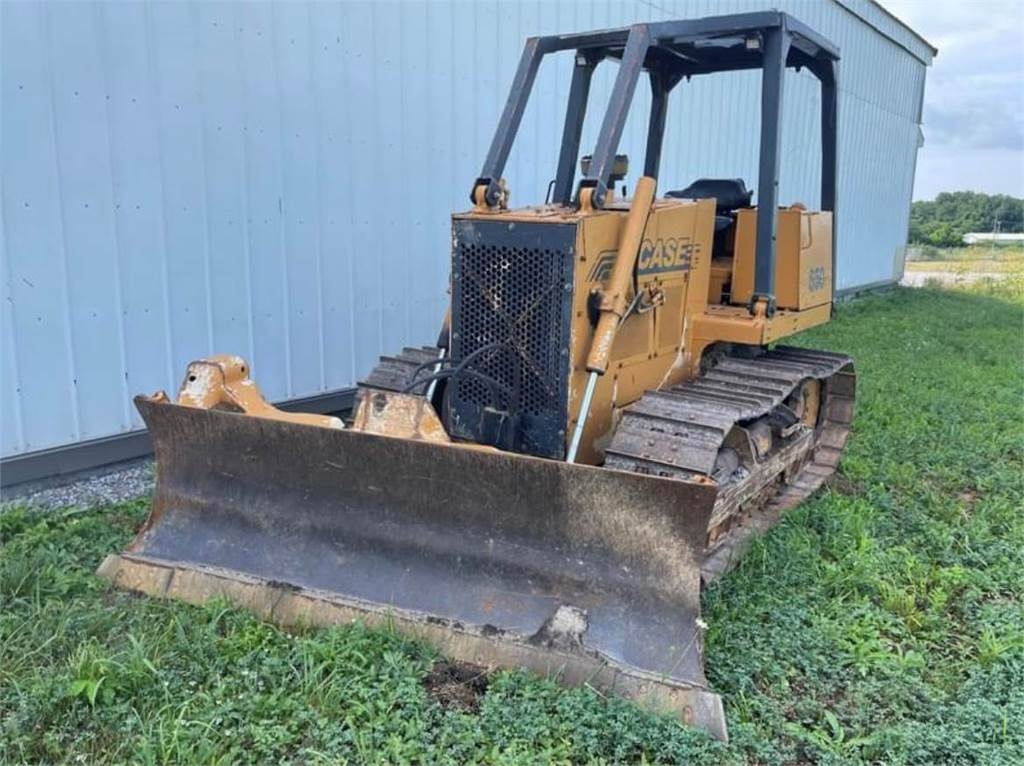Case 650 case-650