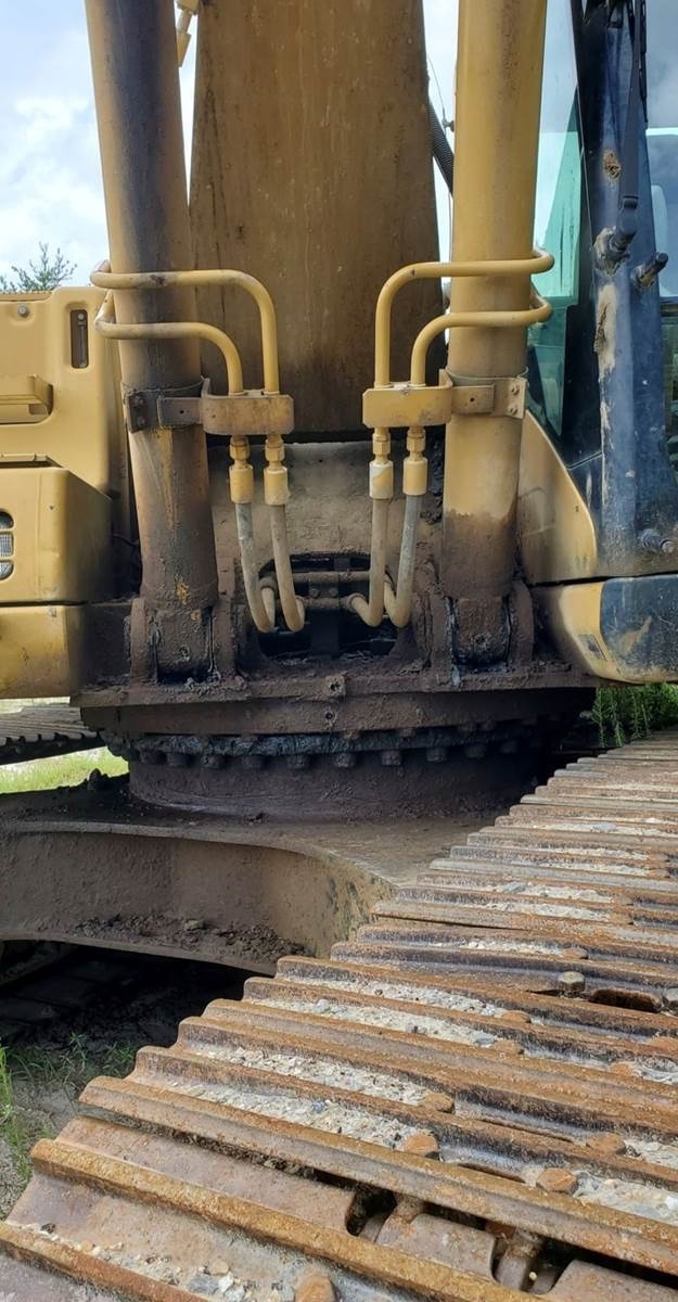 CAT 322 C L