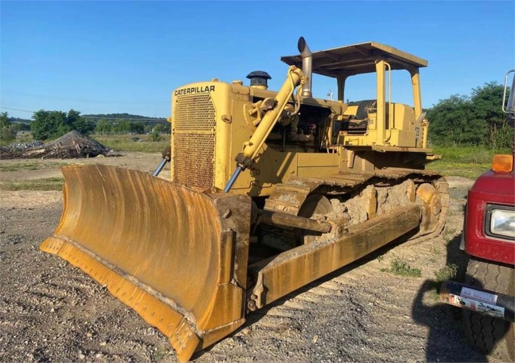 CAT D8H