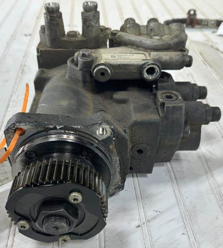 Detroit DD15