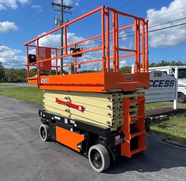 JLG R4045