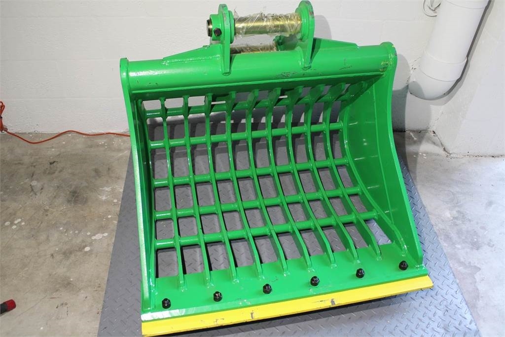 JM Attachments JMA Skeleton Bucket 36" (Bolt on Edge