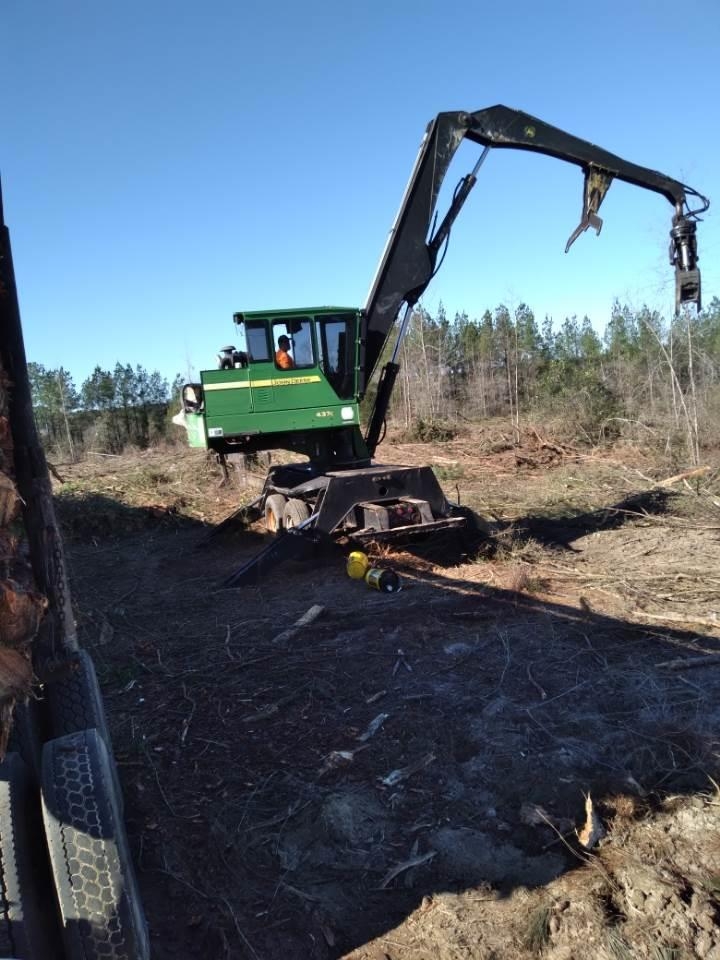 John Deere 437C