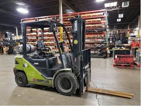 Clark Material Handling Company S30L, :Misc. Construction Attachment, Construction