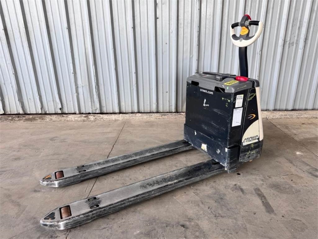 Crown Equipment WP3035-45, :Misc. Construction Attachment, Construction