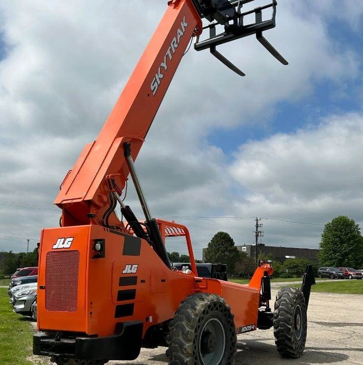 SkyTrak JLG Industries, Inc. 10054