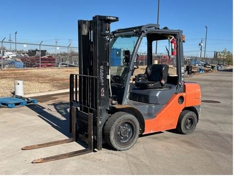 Toyota Industrial Equipment Mfg. 8FDU32, :Misc. Construction Attachment, Construction
