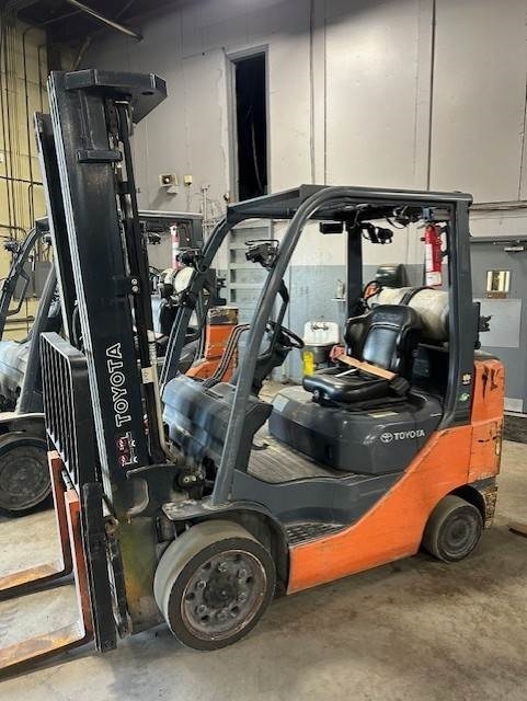 Toyota Industrial Equipment Mfg. 8FGCU30, :Misc. Construction Attachment, Construction