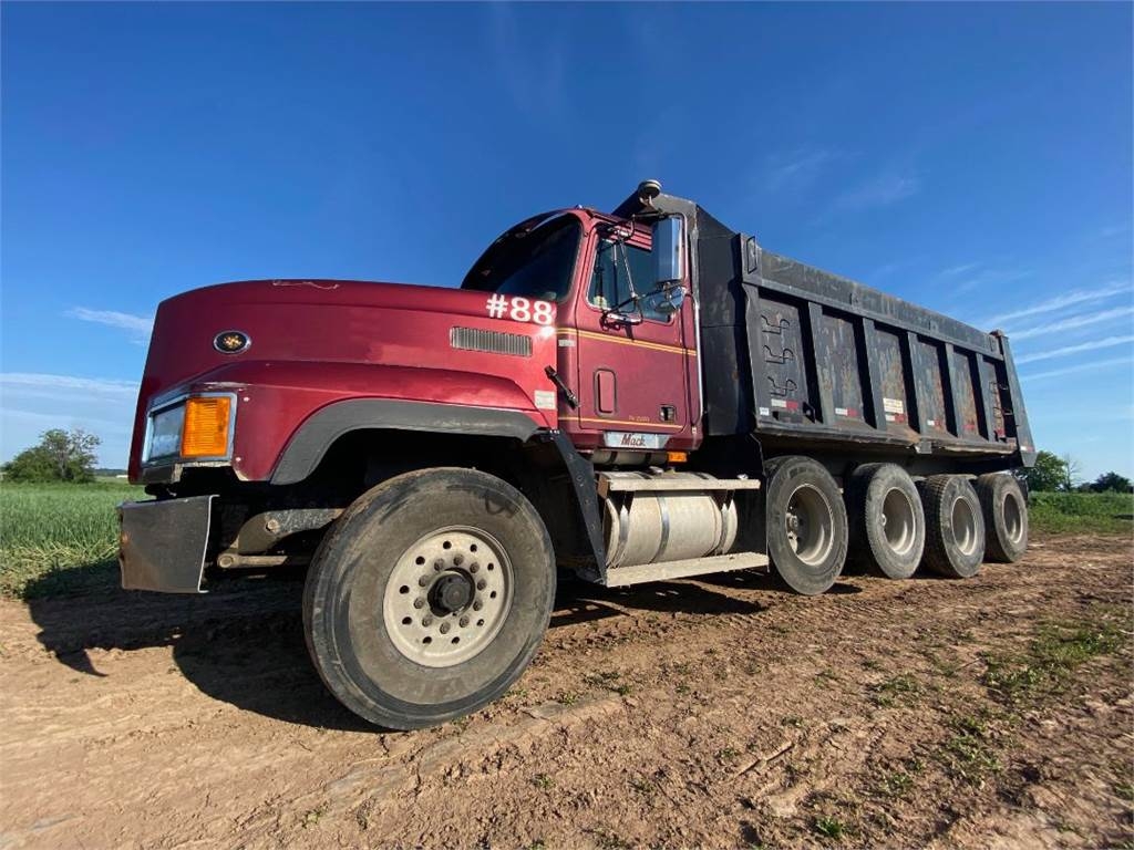 Mack Single Axle Dump Trucks & 1 Ton Dump Trucks Ritchie List