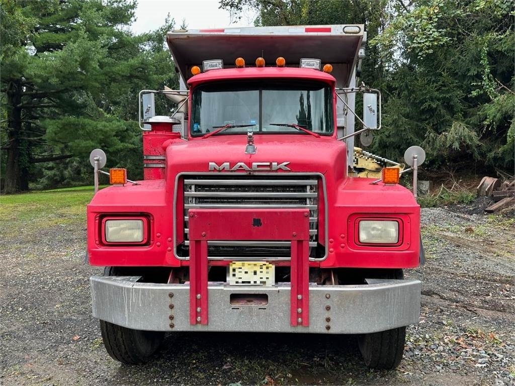 Mack RD688SX