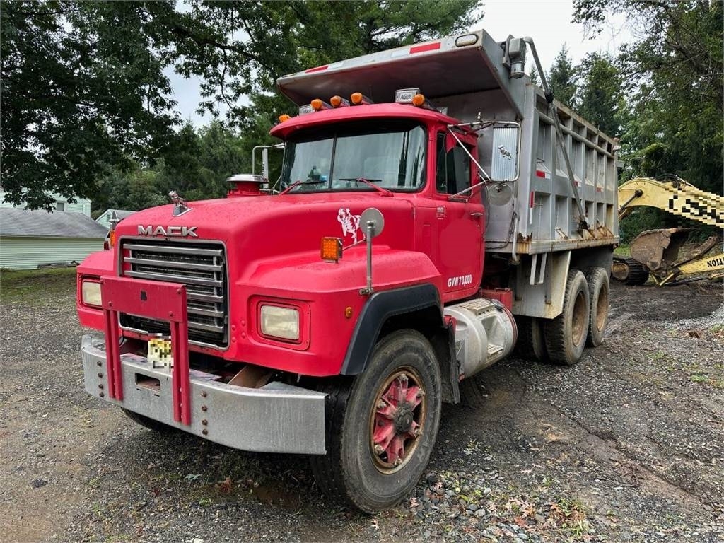 Mack RD688SX