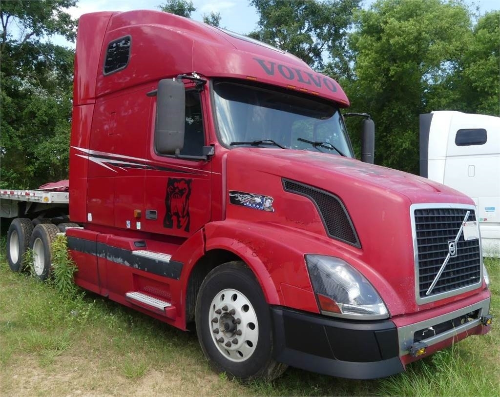 Volvo vnl 64t