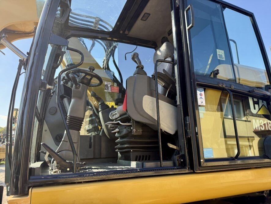 CAT M318F