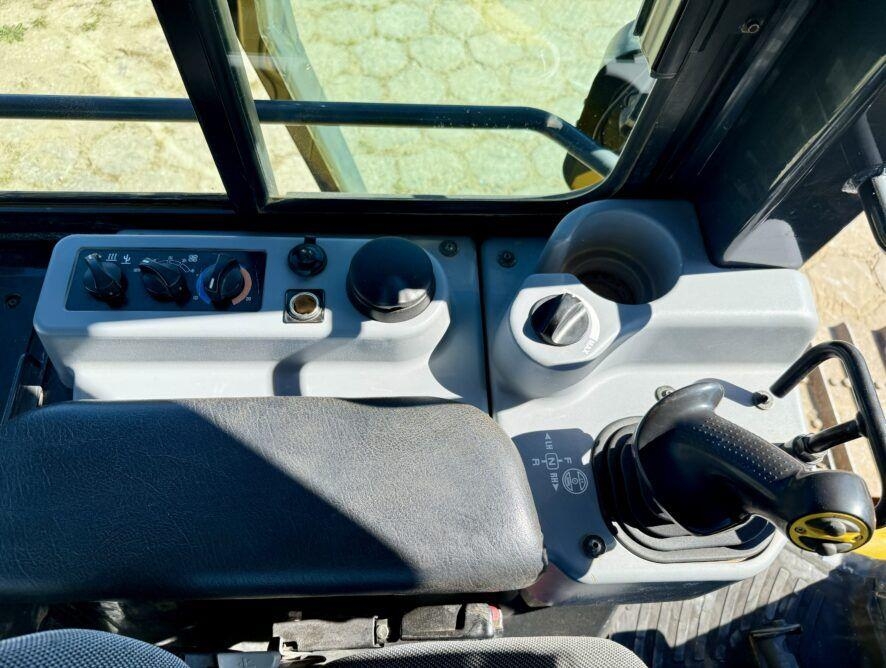 Komatsu D51EX-22