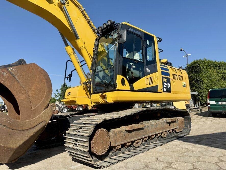 Komatsu PC210LC-11 ENGCON 2x buckets