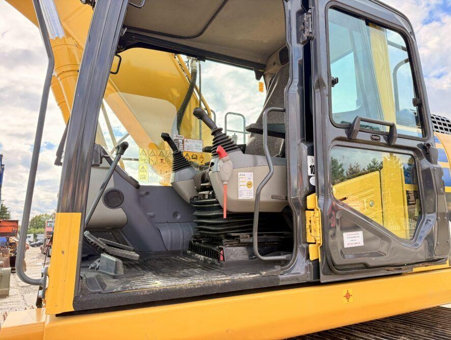 Komatsu PC290NLC-10