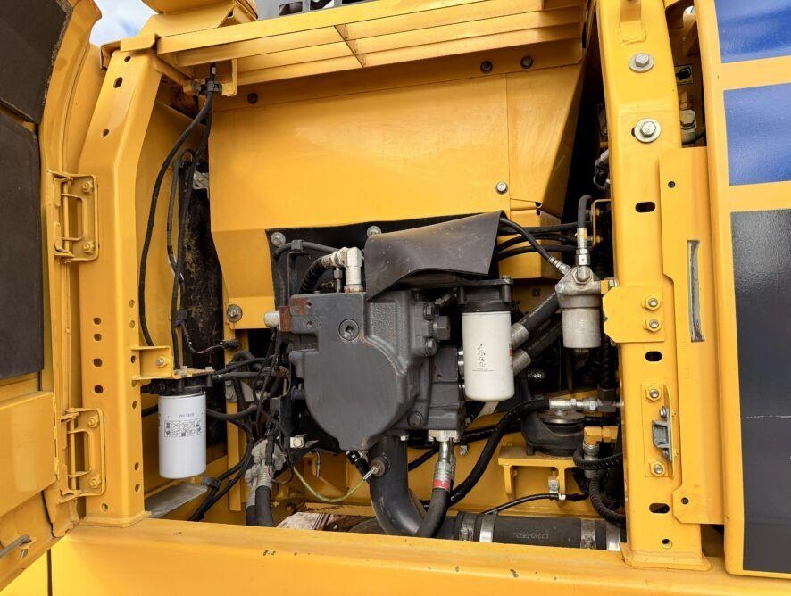 Komatsu PC290NLC-10