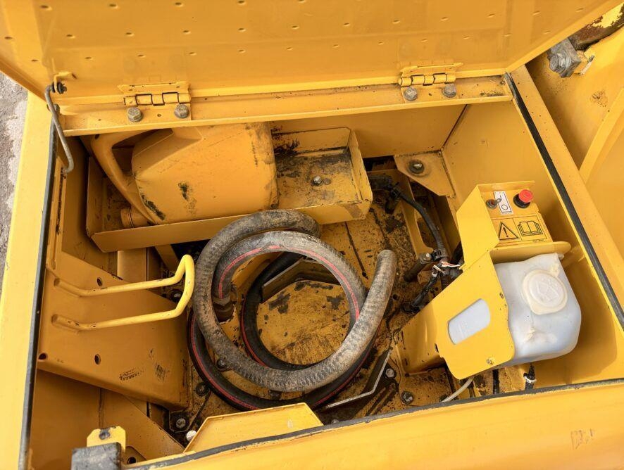 Komatsu PC290NLC-10