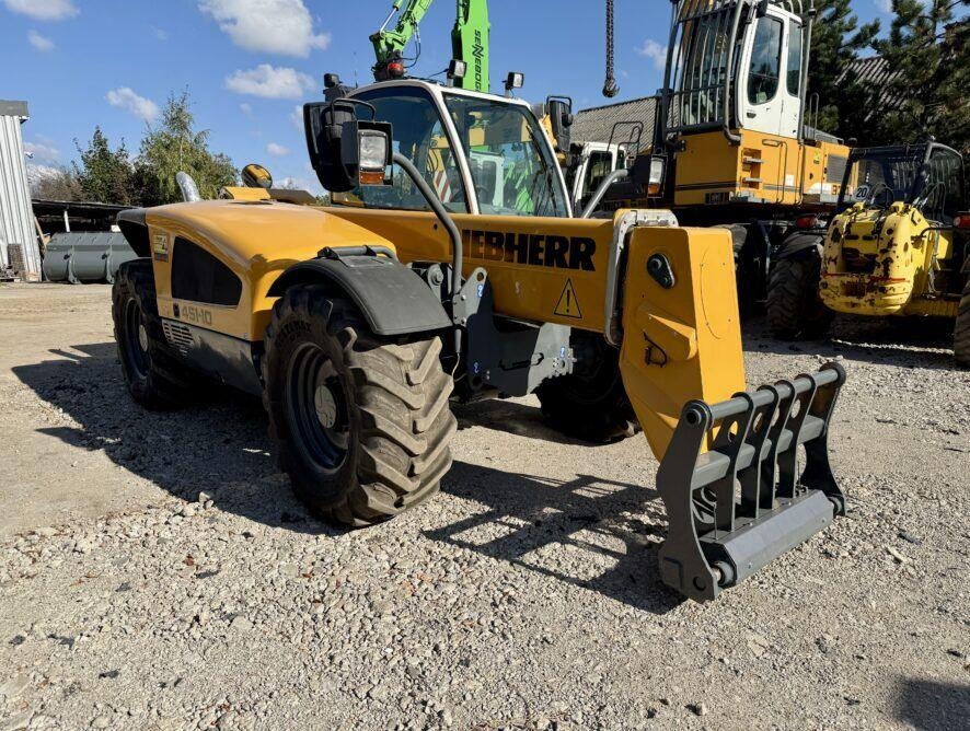 Liebherr TL451-13