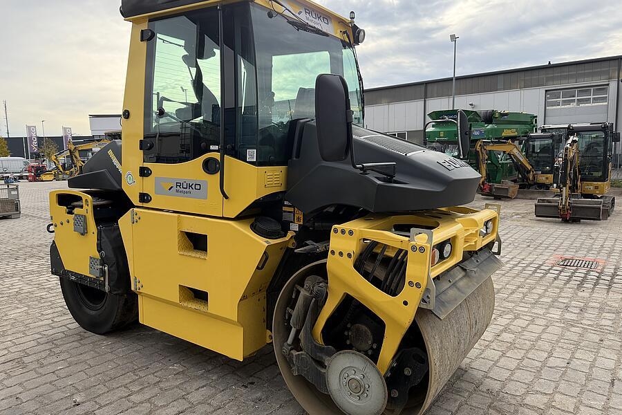 Bomag BW 154 ACP-4v