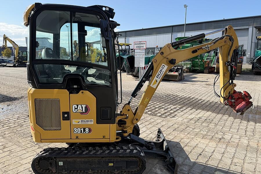 CAT 301.8 Powertilt HS01