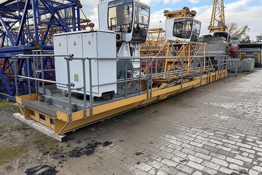 Liebherr 140 EC-H 6 Litr.