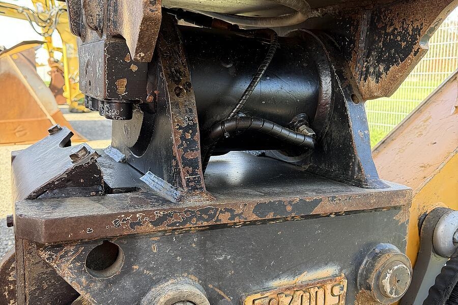 [Other] Sonstige Liebherr 2000mm mit Powertilt Likufix SW4