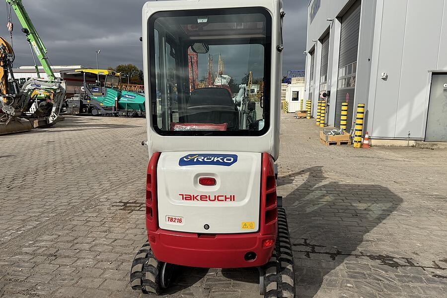 Takeuchi TB 216 V4