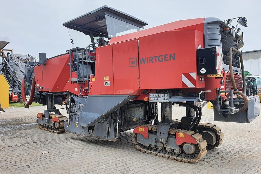 Wirtgen W 220