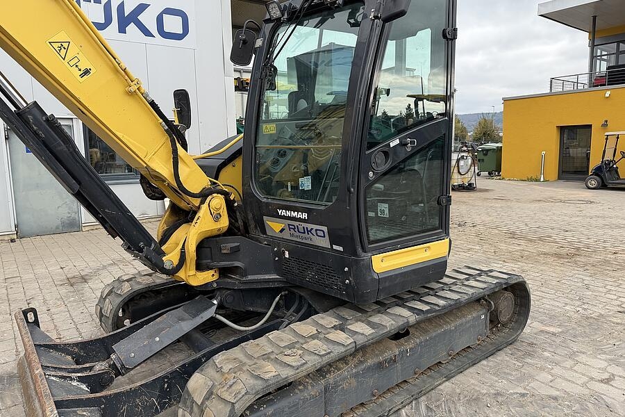 Yanmar VIO 80-AT OilQuick 60-5